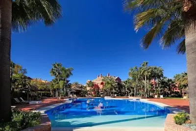 Hôtel Vasari Resort