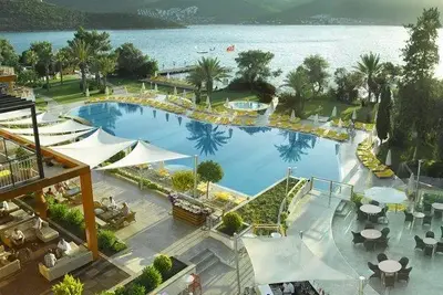 Hôtel Isil Club