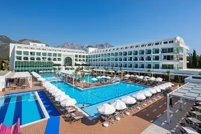 Hôtel Karmir Resort & Spa