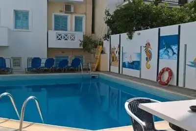 Hôtel Renia Studios