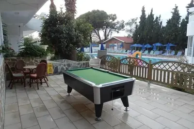 Hôtel Paleos Apartments