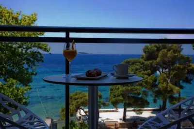 Hôtel Mlini