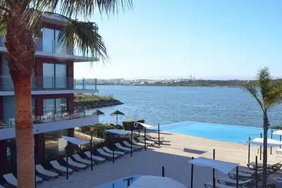 Hôtel Agua Hotels Riverside