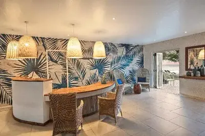 Hôtel Astroea Beach