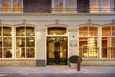 Hôtel V Nesplein