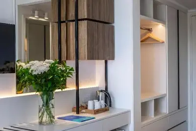 Hôtel Louis Phaethon Beach