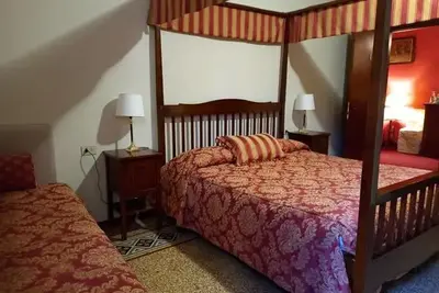 Hôtel Tourist House