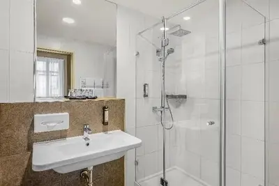 Hôtel 12 Revay Hotel