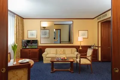 Hôtel Leonardo Hotel Milan City Center