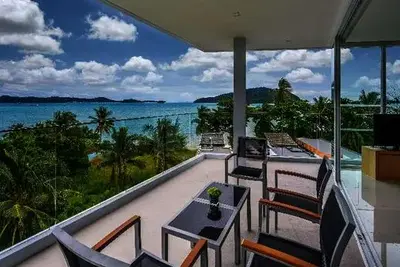 Hôtel The Beachfront Hotel Phuket