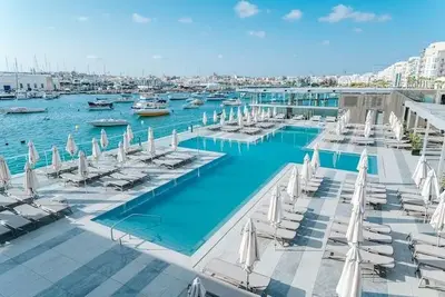 Hôtel Azur Hotel By St Hotels