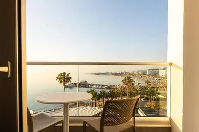 Hôtel Evalena Beach Hotel