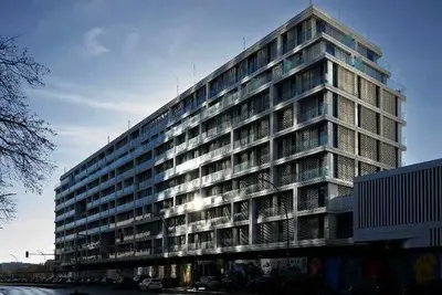 Hôtel Locke At East Side Gallery