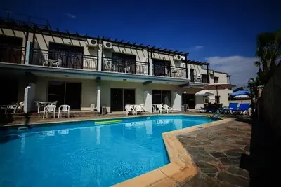 Hôtel Crystallo Apartments