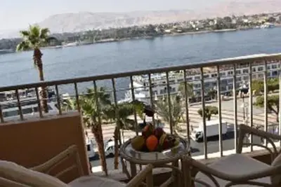 Hôtel El Luxor