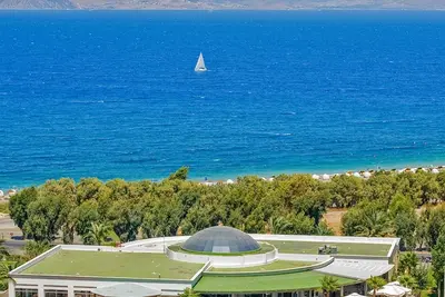 Hôtel Kipriotis Maris Suites