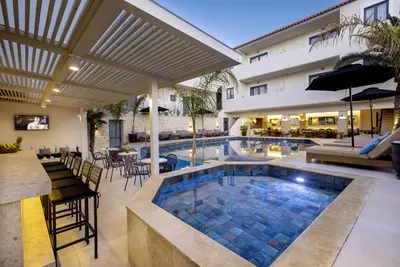 Hôtel La Stella Suites