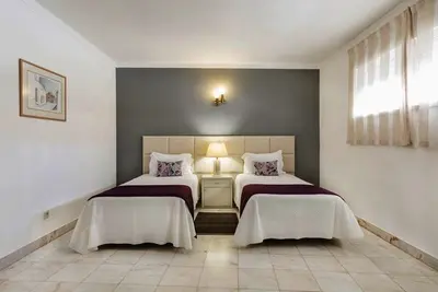 Hôtel Jardim Do Vau Apartments