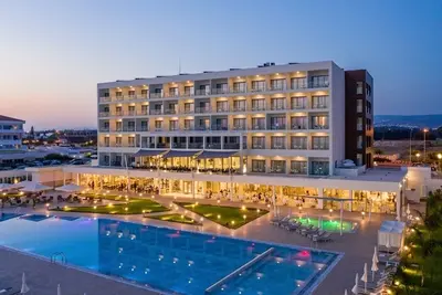 Hôtel Ivi Mare Designed For Adults By Louis Hotels