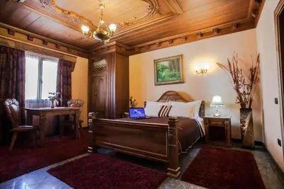 Hôtel Brilant Antik