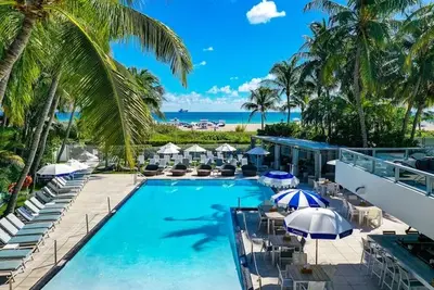 Hôtel Sagamore Art Hotel