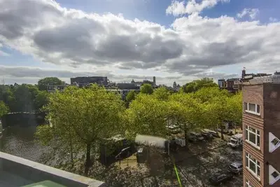 Hôtel No. 377 House