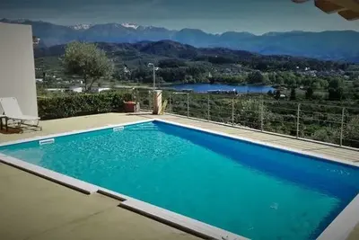 Hôtel Aksos Suites