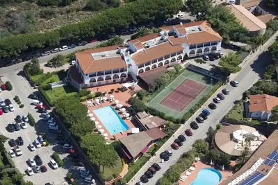 Hôtel Nicolaus Club Cormorano