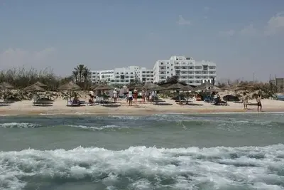 Hôtel Jinene Beach