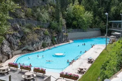 Image de Condo w\/hot tub and 2 balconies