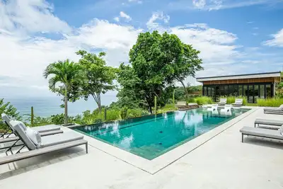 Image de Casa Ohana new luxury villa, breathtaking views, north  Santa Teresa