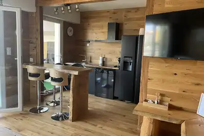 Image de Bord De Plage-Terrasse-Parking- Climatisation