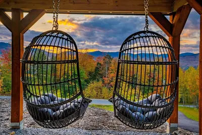 Image de New! 5 Min to Sunday River! Breathtaking Mtn Views! HotTub, Game Room, Sleeps 17