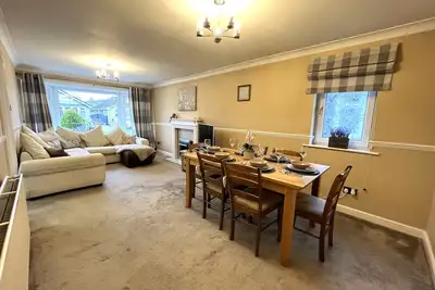 Image de Escape to our tranquil 3-bedroom bungalow in Wakefield, Entire home.