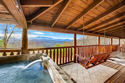 Image de Epic Views • Private Hot Tub • Arcade • Cabin Near Dollywood