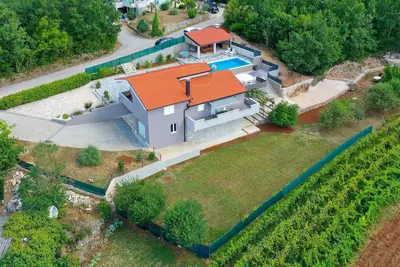 Image de Superbe maison Ă Drum avec WiFi