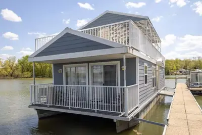 Image de 3br Floating Cabin - Dog Friendly
