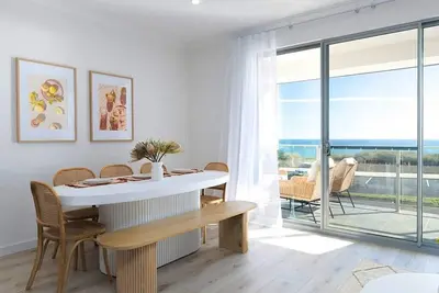 Image de Esplanade Elegance Seaford: Sleeps 7