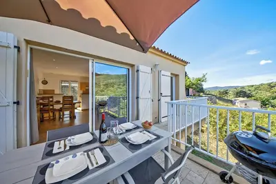 Image de Homerez - Appartement Sartène, 49 m²