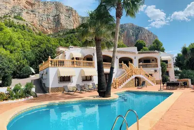 Image de Homerez - Villa à Jávea - Vue et piscine