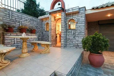 Image de Homerez - Villa de luxe à Kitsi avec piscine privée