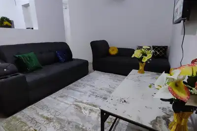 Image de we offer 1and 2 bedroom apartment