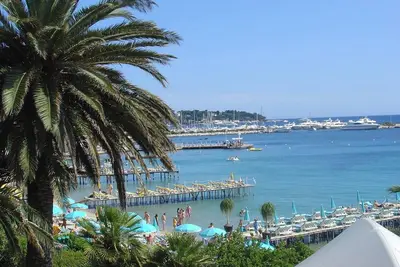 Image de Homerez - Appartement moderne à Antibes avec jardin et terrasse