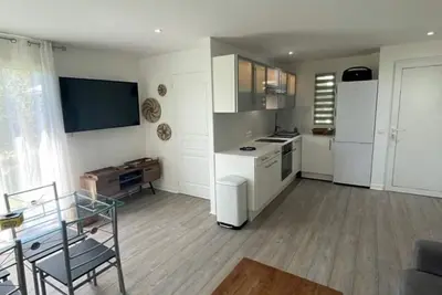 Image de appart Rdc une chambre max 4 pers. jardin de Chevrise Mont Vernon