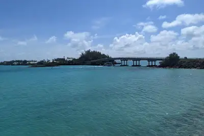 Image de New Listing - Stunning sunsets, turtle watching longtails wheeling & glow worms