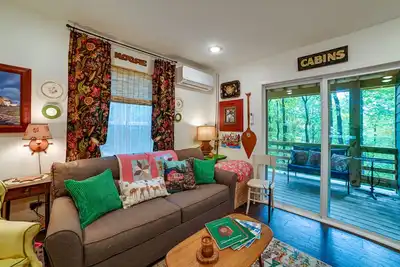 Image de Tennessee Escape w/ Hot Tub & Fire Pit!