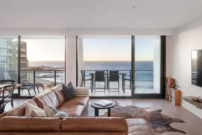 Image de The Outlook - 2 bedroom apartment overlooking Newcastle Beach