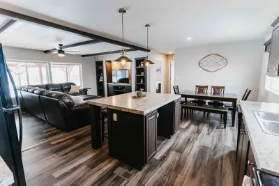 Image de San Juan and Cimarron Modern Mountain View Getaway