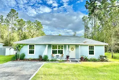 Image de Quiet, serene house minutes from Wec, Rainbow River, and Crystal River!