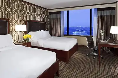 Image de Urban Oasis in the Heart of Alexandria! 3 Relaxing Units, Swimming Pool!